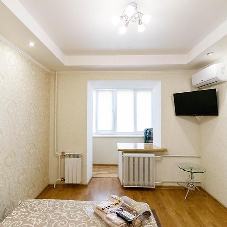 Kvartirkoff Na Polku Azov 32B Kiev Luaran gambar
